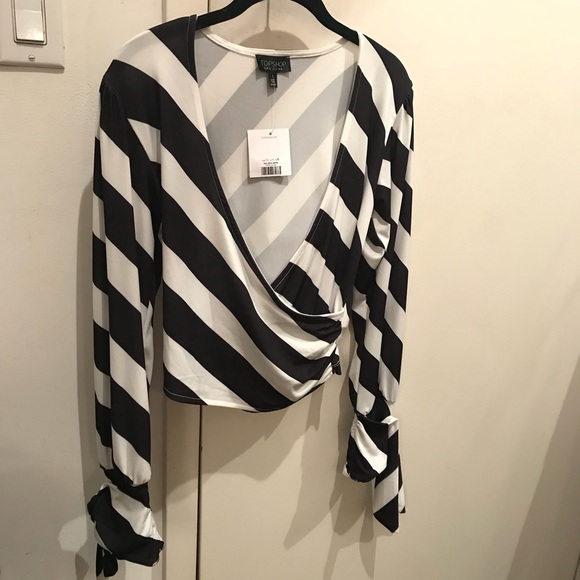 Topshop Black White Cropped Stripe Top NWT 24 xs/s - Picture 3 of 8